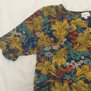 Lularoe Gigi top 3xl feather/floral pattern